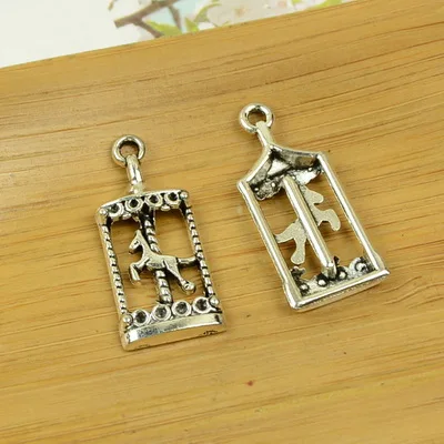 DIY carrousel/merry-go-round/goyang kuda bentuk antique perak alloy charm pendant vintage perhiasan membuat temuan aksesoris