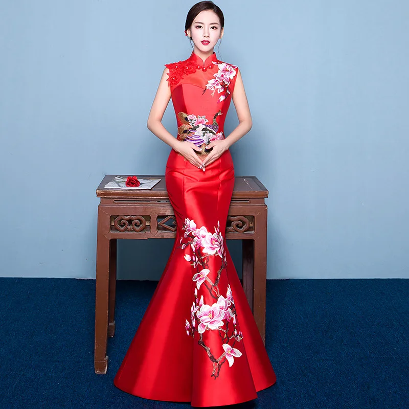 Mermaid Tail Asian style Short Sleeve Fashion Red Embroidery Bride Wedding Qipao Long Cheongsam Chinese Traditional Dress Retro