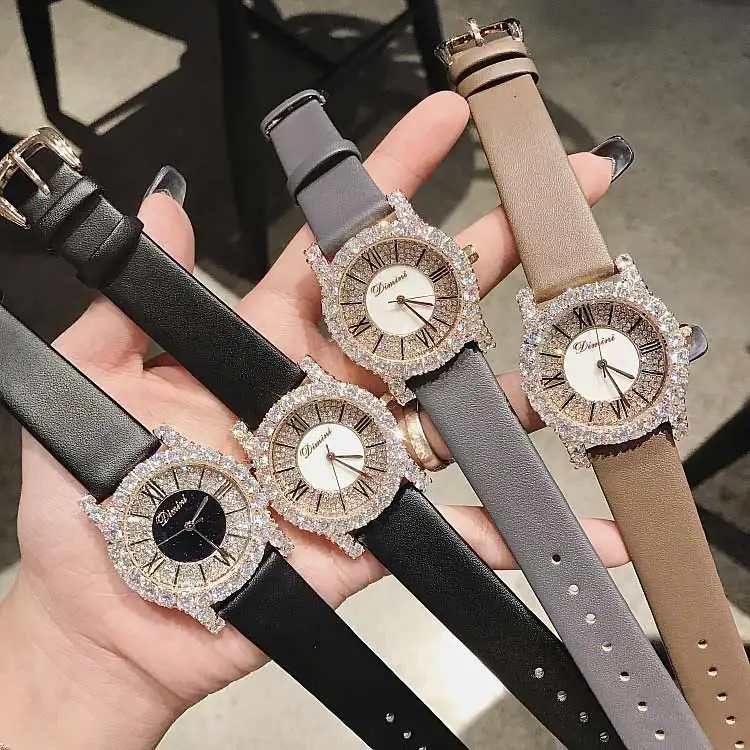 2019 Top Brand Luxury Designer Brand Watch Women Leather Strap Diamond Women Dress Watch Gold Rome Scale Women Watches Quartz