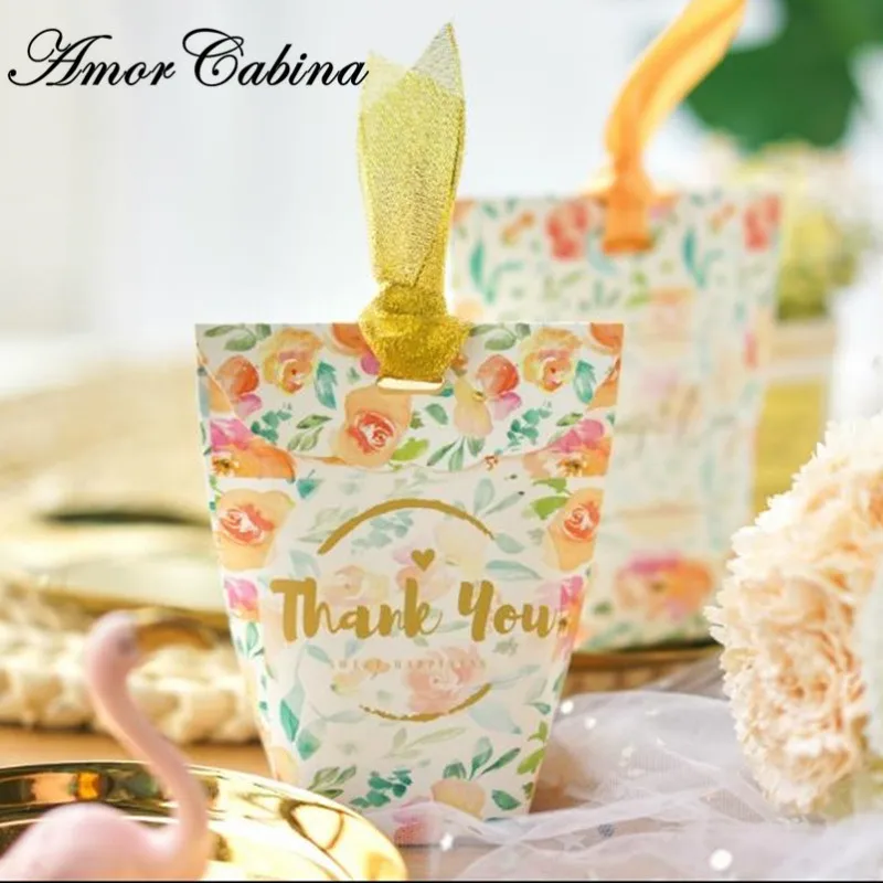 100pcs European wedding small fresh like flower candy box golden ribbon baby shower party thanks gift box chocolate sachet