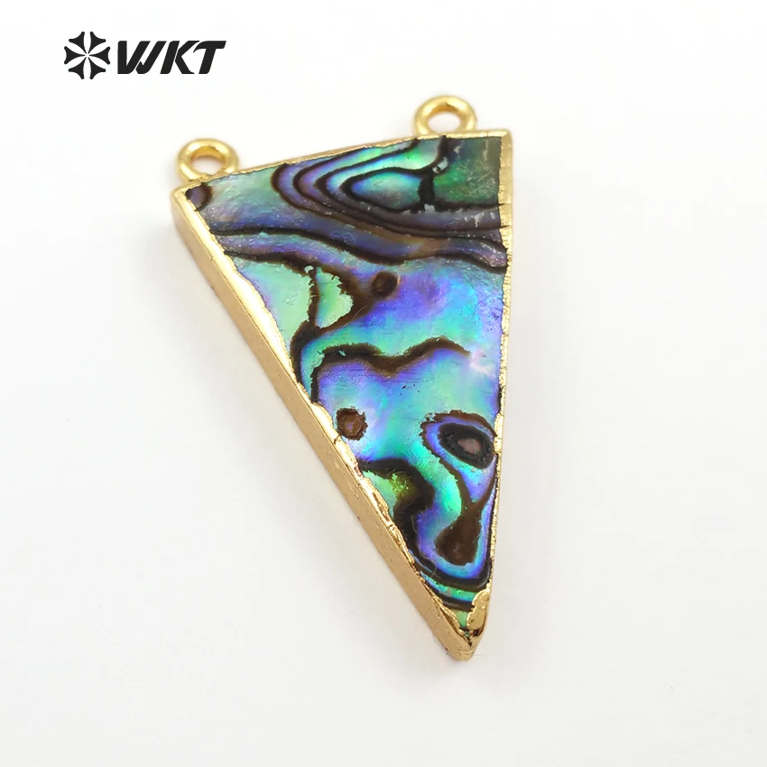 WT-P641 Wholesale Triangle Gold Pendant Natural Puawa Shell With Double Loops Charms Mixed Color For Jewelry Finding