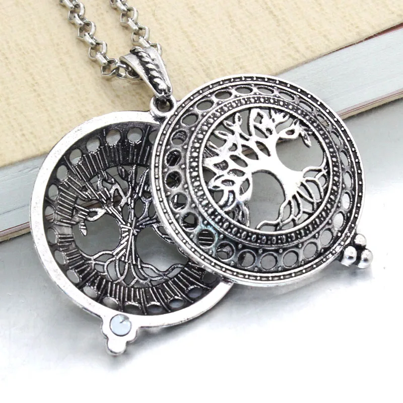 Aroma Diffuser Necklace with Pads, Open Antique Vintage Lockets, Perfume Pendant, Essential Oil, Aromatherapy Locket, 1Pc