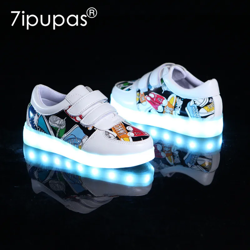 7ipupas New children\'s luminous shoes USB charging shoes Boy & girls canvas pattern led shoes 7 colors outdoor glowing sneakers