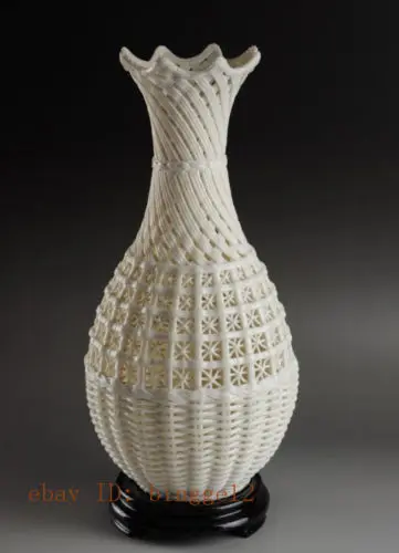 Beautiful  Chinese Vintage Handwork white Porcelain Hollow-out  Vase