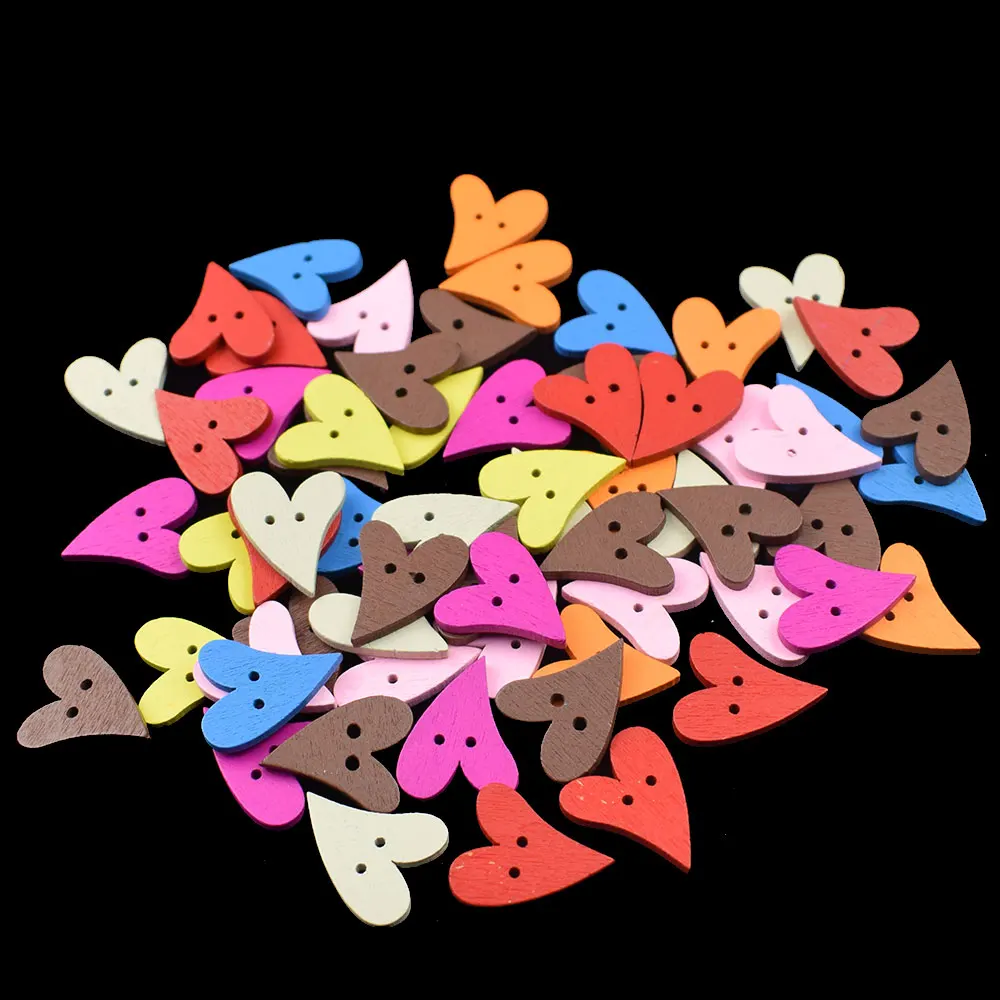 100PC Misto di Legno Bottoni per Abbigliamento Amore Del Cuore A Forma 2 Fori Decorativo Bottoni Adatto di Scrapbooking Tasto di Legno di Cucito 20X18MM