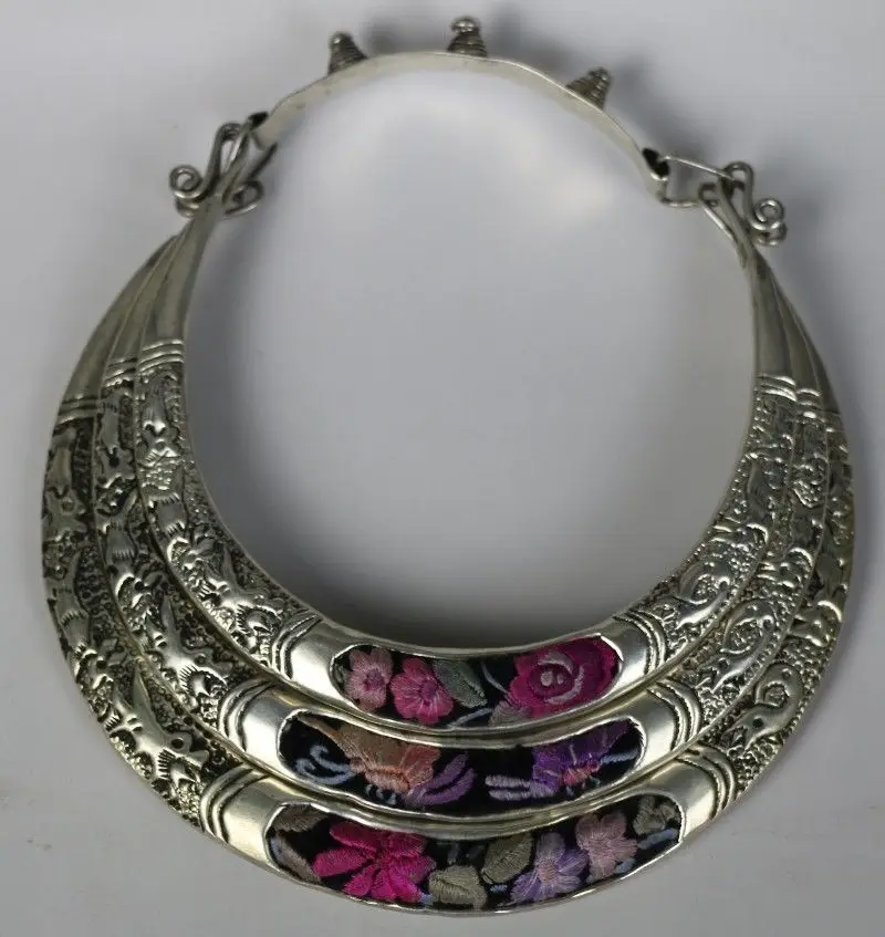 

Tribal chinese minority people's old hand embroidery miao silver 3rings necklace