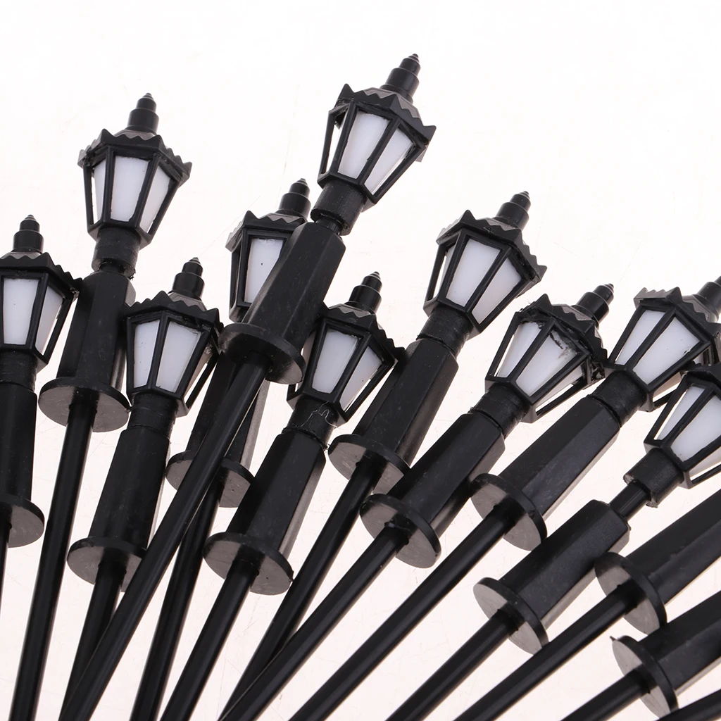 20 Pieces Model Miniature Street Lights HO OO Scale LEDs Warm White 1:75