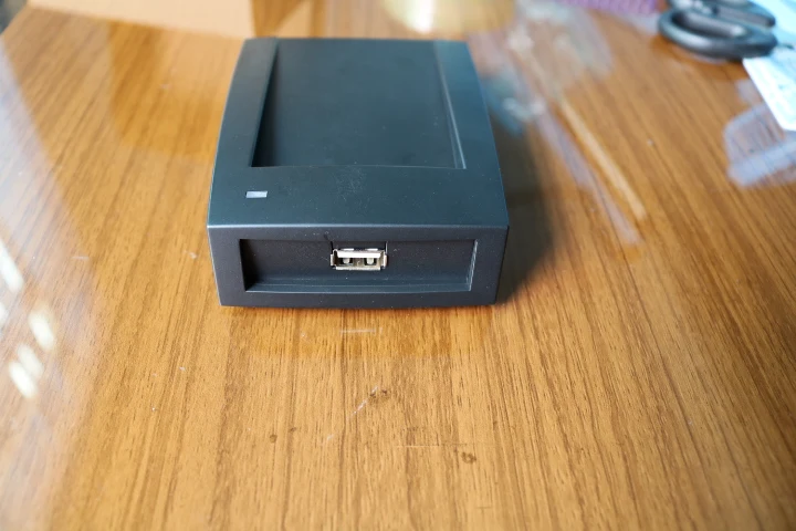 303T-ISO 11784/5, EM4305, Hitag-S, ATA5577 LF Passive RFID Desktop Reader