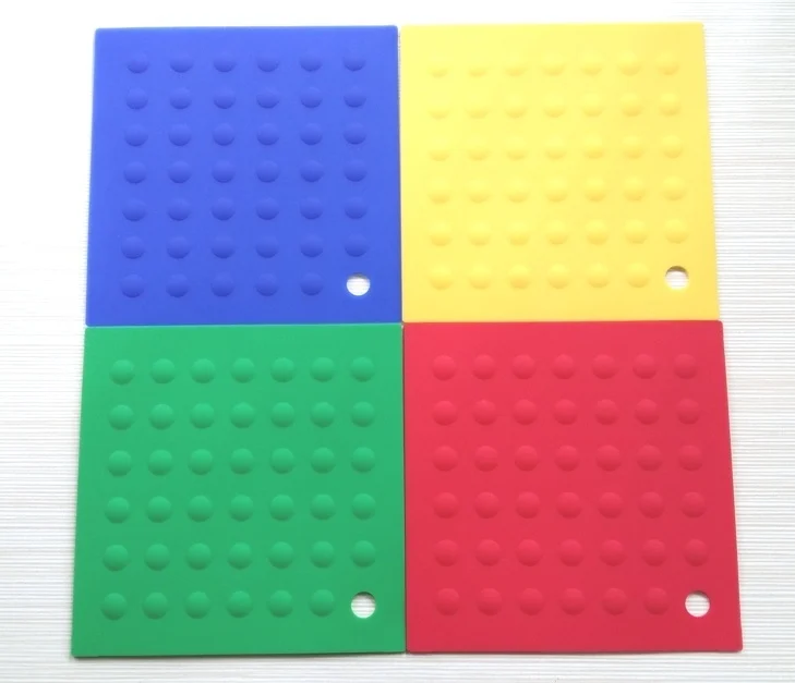 1pcs colorful Silicone pot holder,potholder,can be used as jar opener, spoon rest or trivet