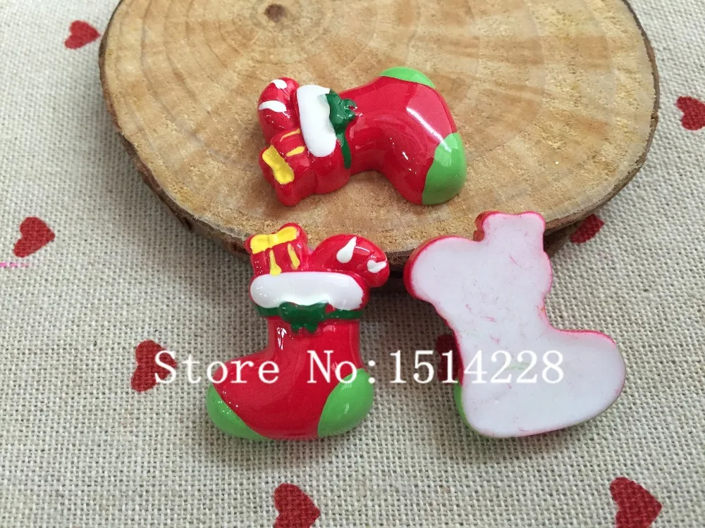 Mina Free shipping! Resin hot and kawaii Christmas socks. Resin Flatback Cabochon for christmas decoration &gift, DIY.26*28mm