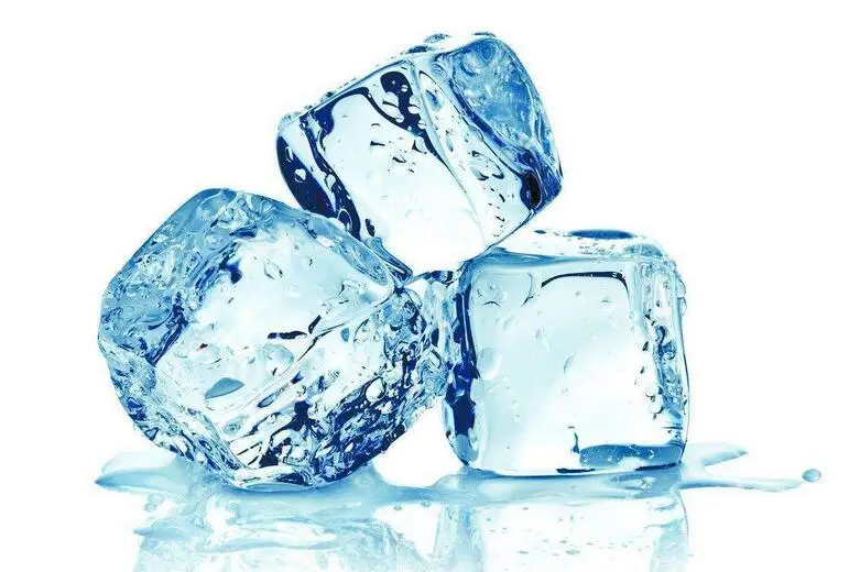 Вертикальный льдогенератор большой емкости 120 кг на день, кубический льдогенератор