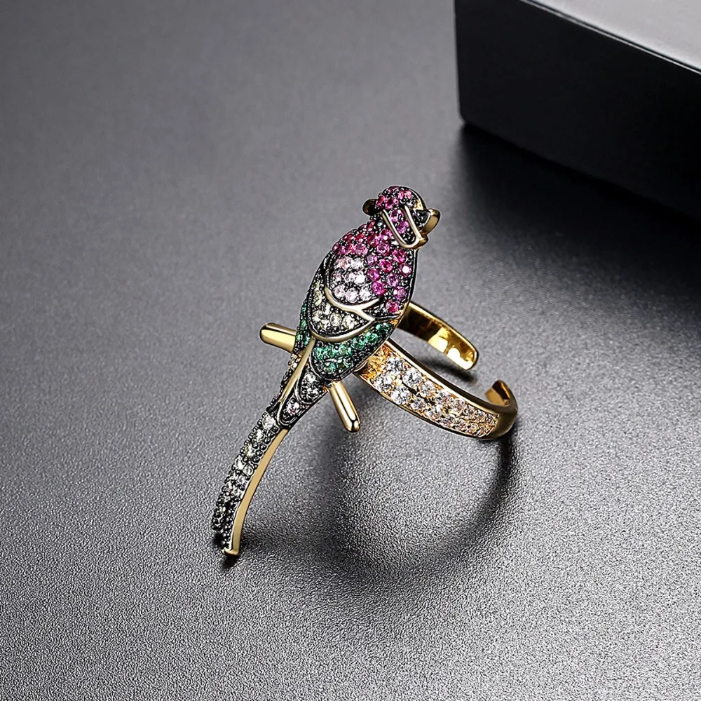 LUOTEEMI New Trendy Gold Color Multi Cubic Zirconia Paved Vivid Parrot Bird Animal Rings For Women Bijoux Jewellery Party Gifts