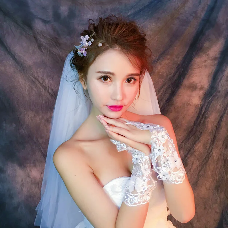 JaneVini 2018 Trắng Ngón Tulle Ngắn Găng Tay Găng Tay Cưới Opera Chiều Dài Ren Đính Cườm Bridal Phụ Kiện Handschoenen Kant