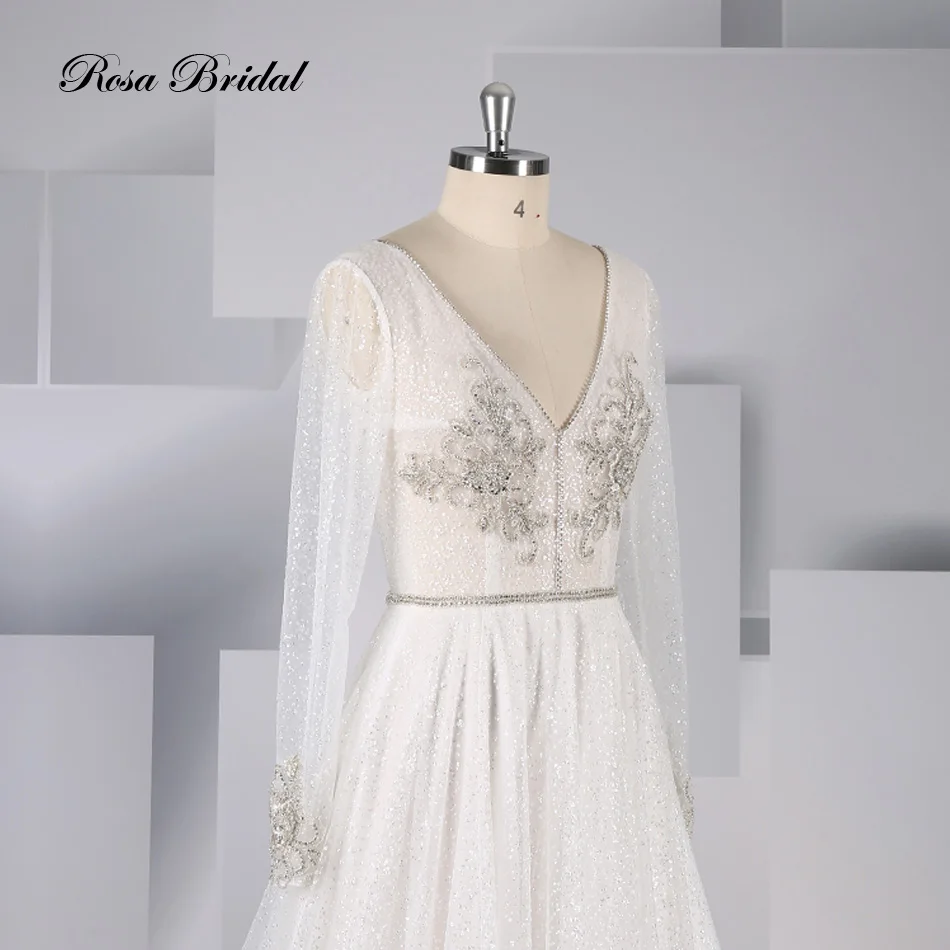 Rosabridal A Line abito da sposa Bohemia scollo A v maniche lunghe nail beading abito da sposa senza schienale in chiffon con coda del treno di corte