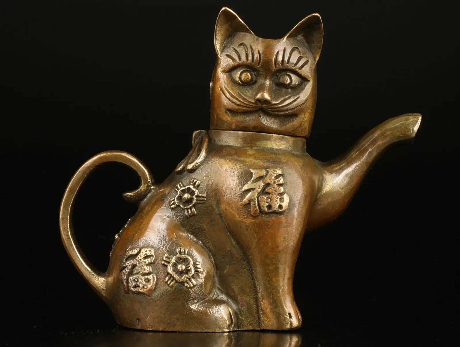 Collectable Chinese Pure Brass Carved Animal  Lovely Blessing Cat Recruiting Money Teapot Exquisite Small Statues