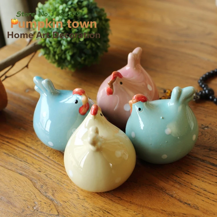 A Set Of 4 Garden Style Colorful Polka Dot Mini Ceramic Chicken Desktop Decor Home Restaurant Cafe Cabinet Delicate Ornaments