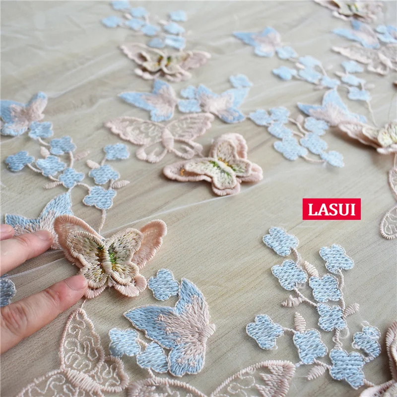 LASUI1y/1lot 6color Exquisite 3d Unilateral butterfly embroidery fabric Colored gold thread Beautiful 4 color diy dress X0282