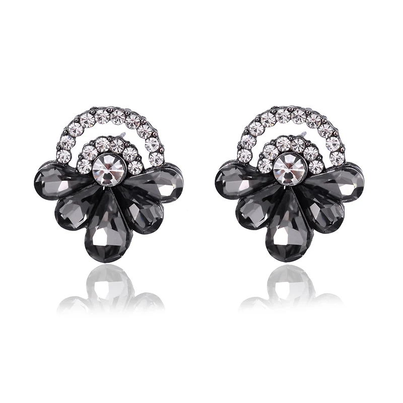 LUBOV Colorful Crystal Petals Women Rhinestones Stud Earrings Elegant Flower Piercing Earrings for Girls Party Jewelry Gift
