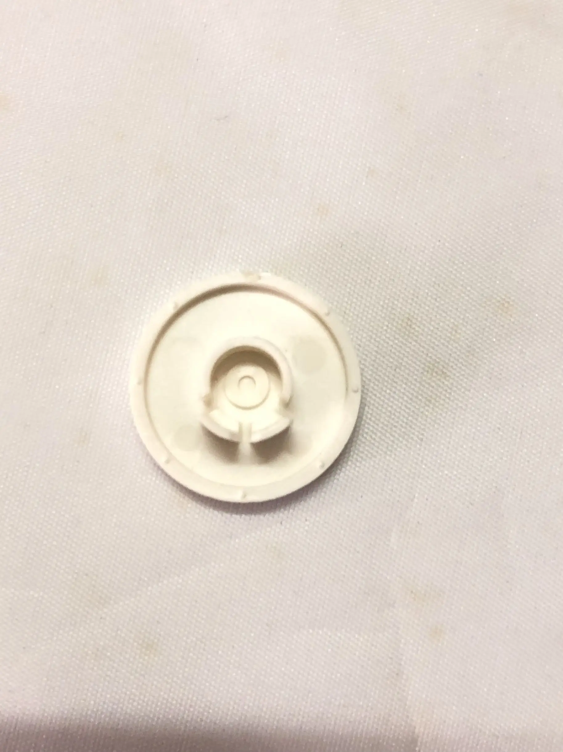 2pc plastic cap spare part for silver reed knitting machine SK280 accessories P15-18 (not include number button)