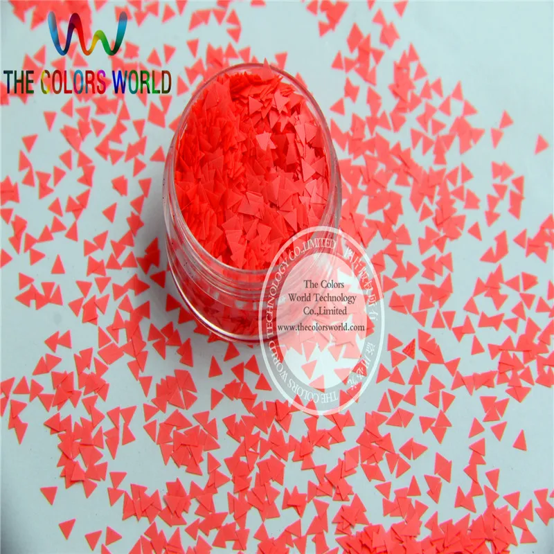 IN-H Solventbestendige Neon Roze Rode Kleur Driehoek Vorm Glitter voor Nagellak en DIY decoratie 1 Pack = 50g