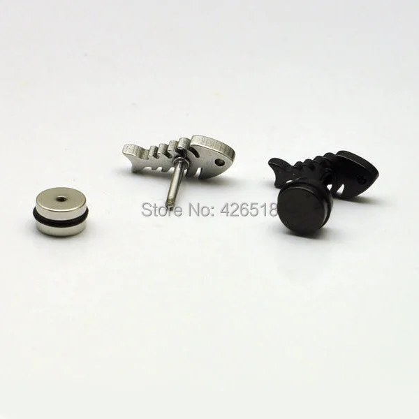 Fish bones Not fade white black Stainless steel Punk Hiphop Men Screw Back (pierced) stud earrings