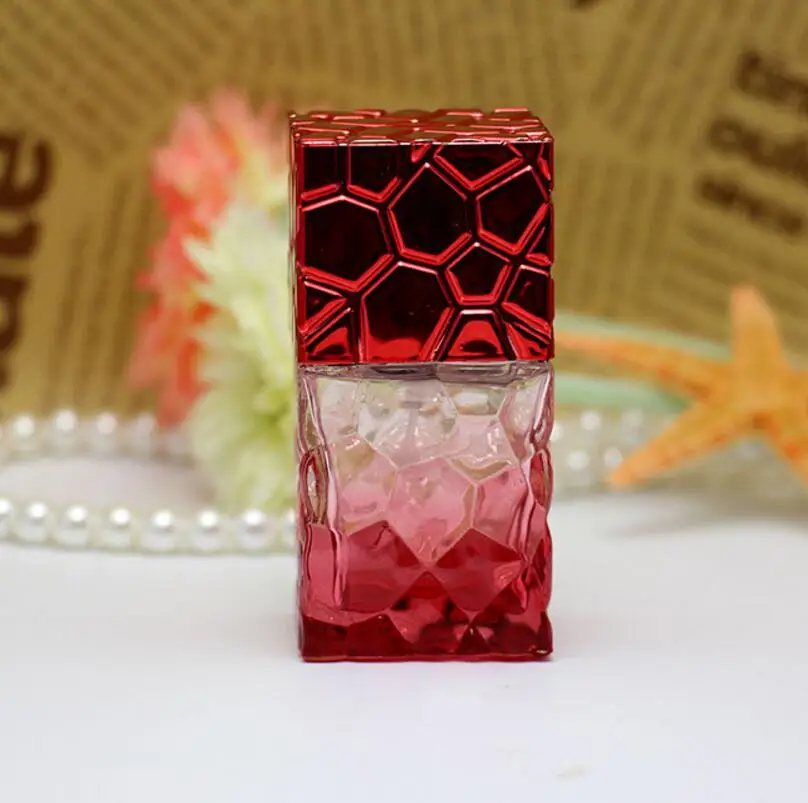 30ml Square Atomizer Glass Perfume Bottle Portable UV Cap Spray Glass Perfume Bottle Water Cube Bottle LX1073