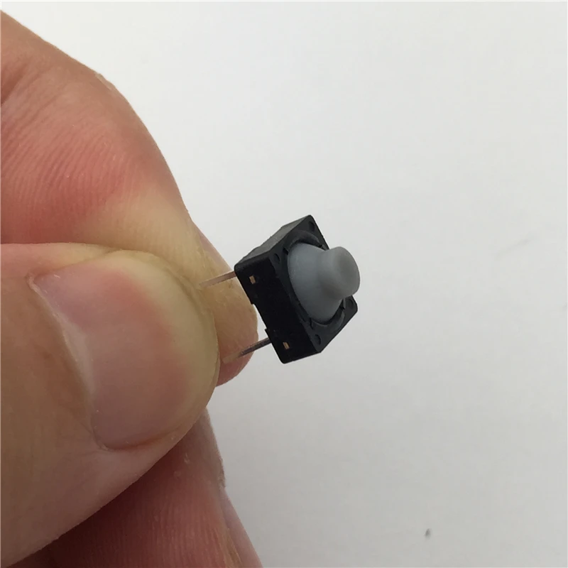 20pcs/lot 8x8x5.5MM 2PIN G78 Conductive Silicone Soundless Tactile Tact Push Button Micro Switch Self-reset