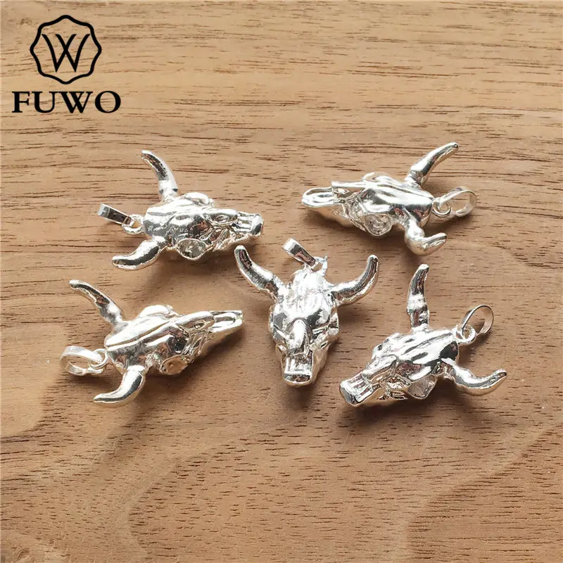 FUWO Wholesale Lovely Small Bull Skull Head Pendant,Golden/Silver Plated Resin Cattle Accessories For Women Jewelry Making PD215