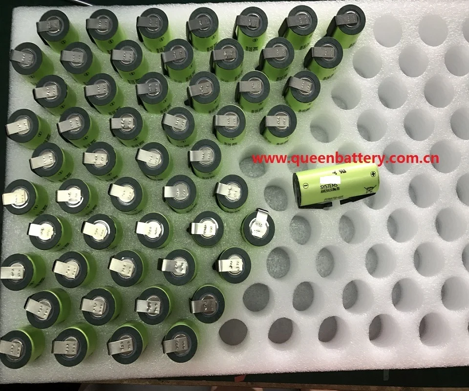 

(130pcs/lot freight free--CA CH NO)26650 LIFEPO4 ANR26650M1B 3.3v 2500mah 30C high rate rechargeable battery cell 70A WITH TABS