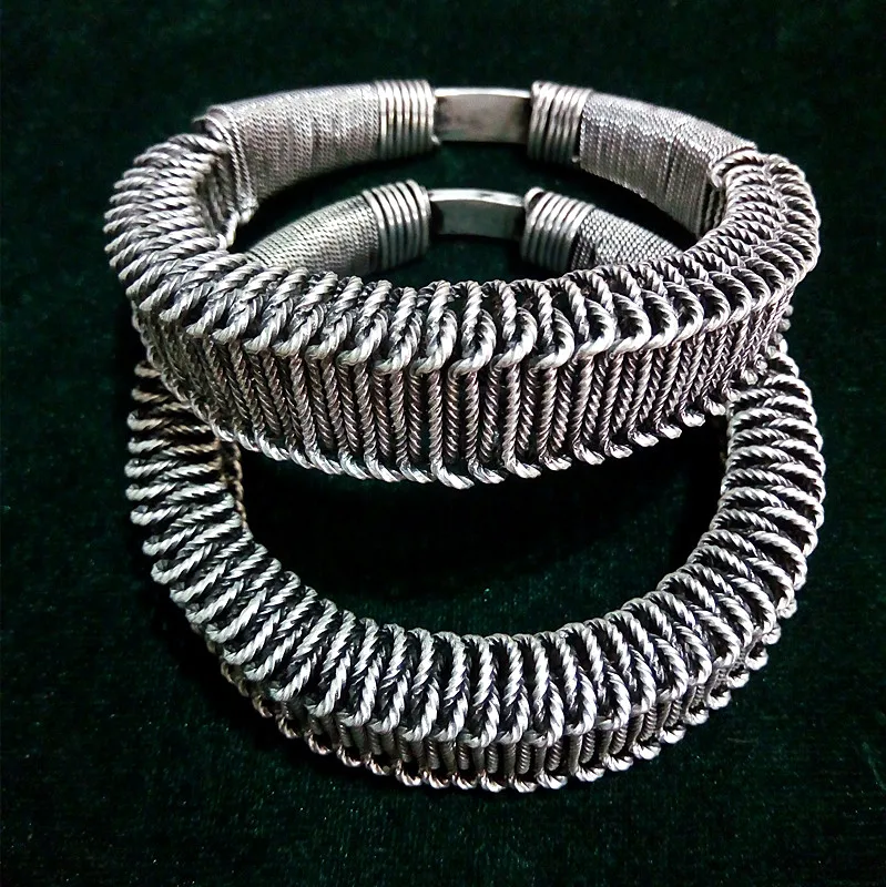 

One hot sell new Miao ethnic jewelry personality decorative handmade Miao silver bracelet classic Wire Bracelet