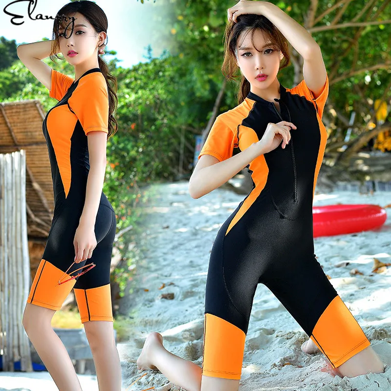 2021 Plus Size Women\'s Swimsuit One Piece Short Sleeve Sport Swimsuit Swimwear Female Bodysuit Bathing Diving Surfing Beachwear