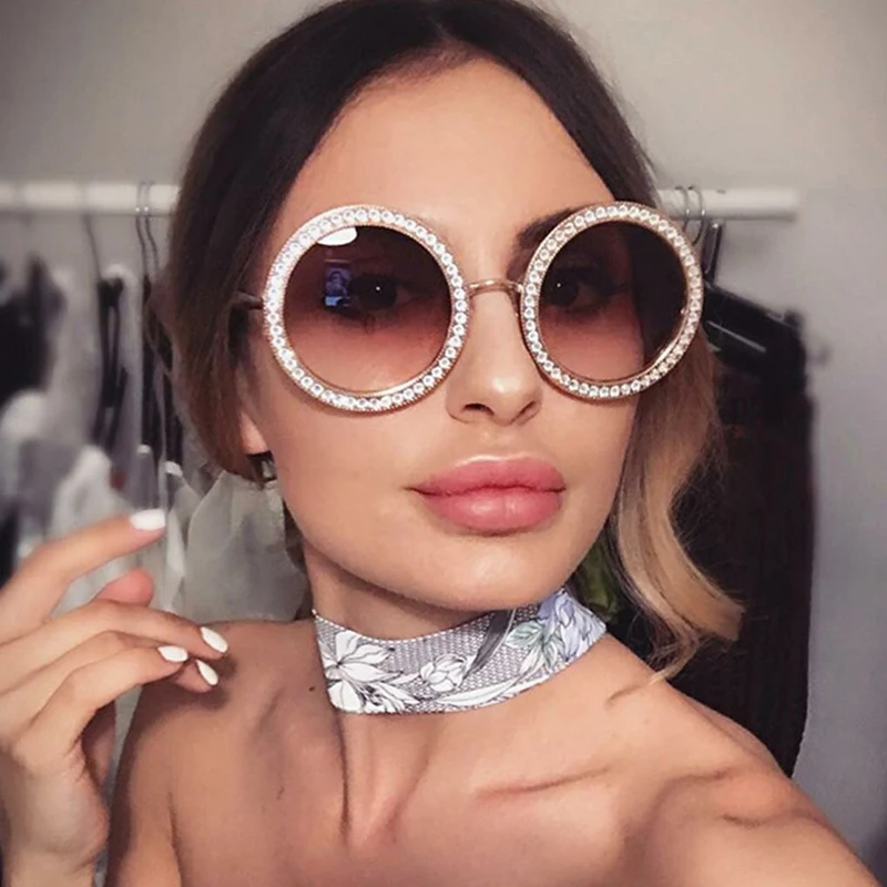 Big Round Sunglasses Women Brand Design Crystal Stone Metal Frame Sunglass Top Quality Retro Summer Sun glasses UV400 5204R