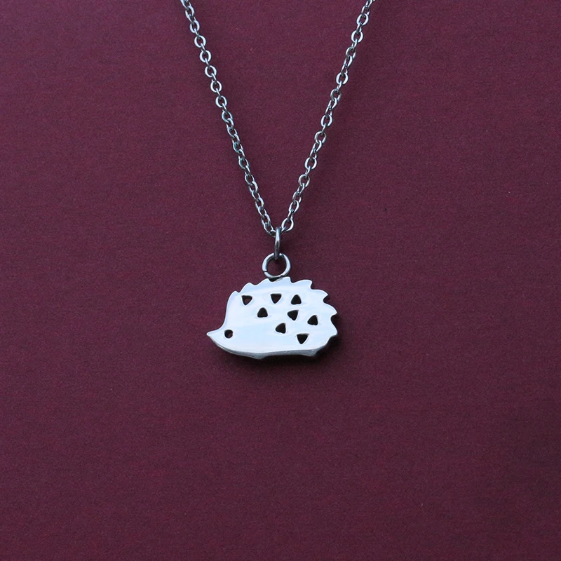 1pcs adorable teeny hedgehog necklace minimal hedgehog Bridesmaid Gift cute hedgehog stainless steel pendant animal jewelry