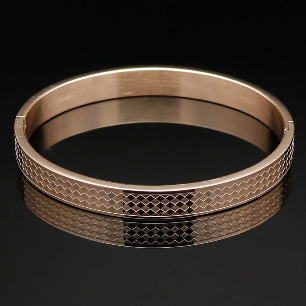 European Fancy Style Gold Color Love Couple Bracelet Stainless Steel Women Men Jewelry Trendy Brand Bracelets & Bangles