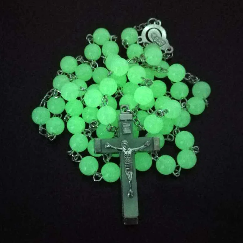 8mm Glow in Dark Plastic Rosary Beads Luminous Noctilucent Necklace Catholicism Religious Jewelry Party Gift Prayer