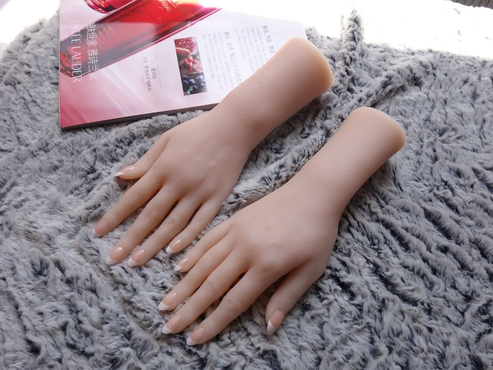 One Pair Realistic Silicone Female Mannequin Dummy Hands For Ring Jewelry Display ,Model Nail Art Hand,Free Nails