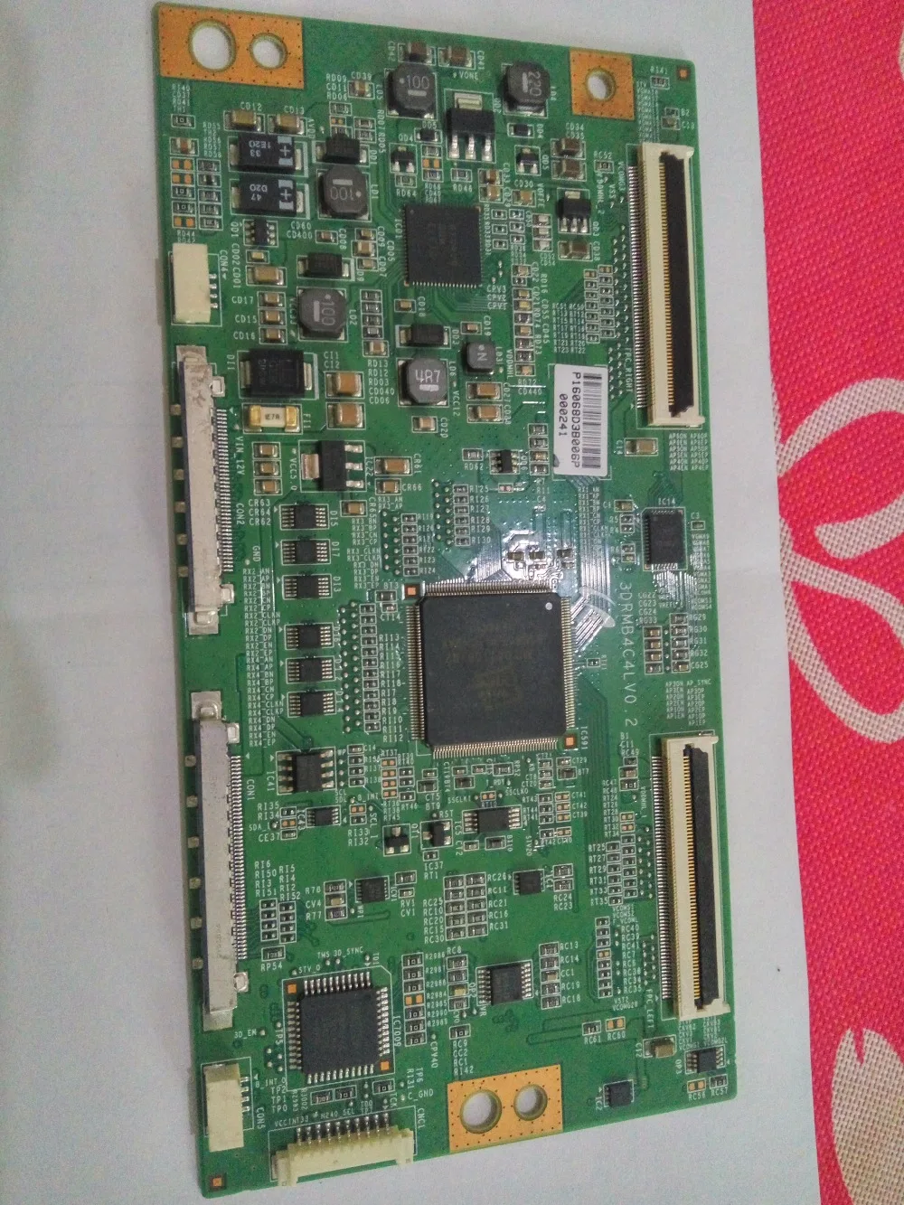 LCD Bord 3DRMB4C 4LV 0,3 Logic board für verbinden mit T-CON connect board