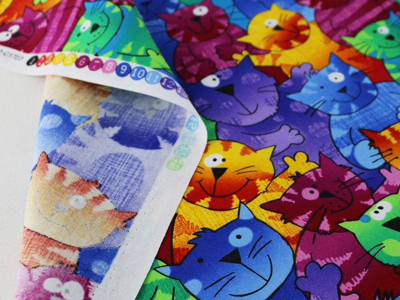 1 Meter x 1,1 Meter Cartoon-Katzen Patchwork-Nähstoff Digital Bedruckter Baumwollstoff – Detail 5