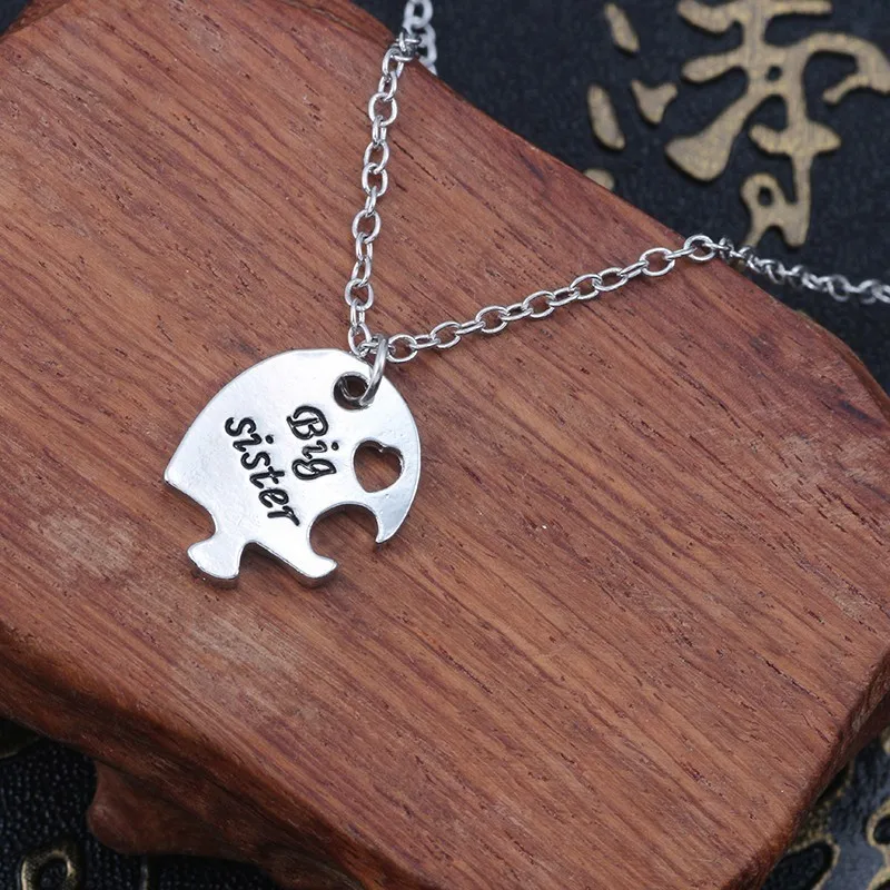3Pcs Big Sister Middle Sister Little  Necklace Women Hollow Heart Puzzle Sis Friend Pendant Family Jewelry Gifts image 3