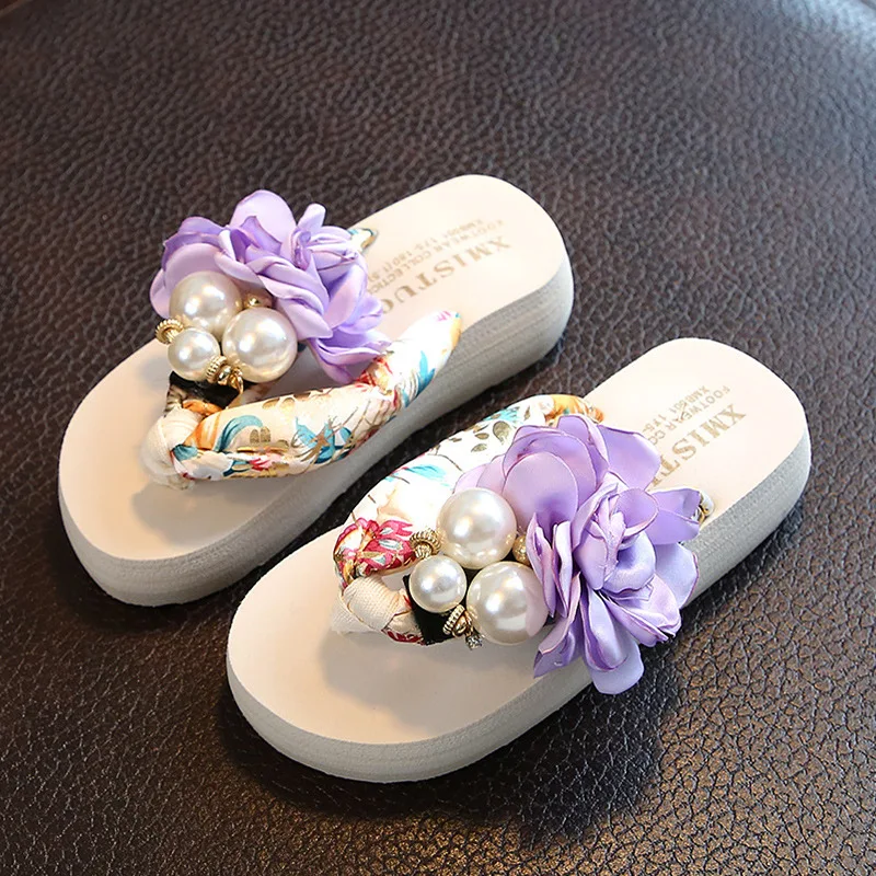 Chanclas antideslizantes para niños y niñas, zapatos de playa a la moda, sandalias de pellizco, zapatillas de flores para mujer, novedad de verano