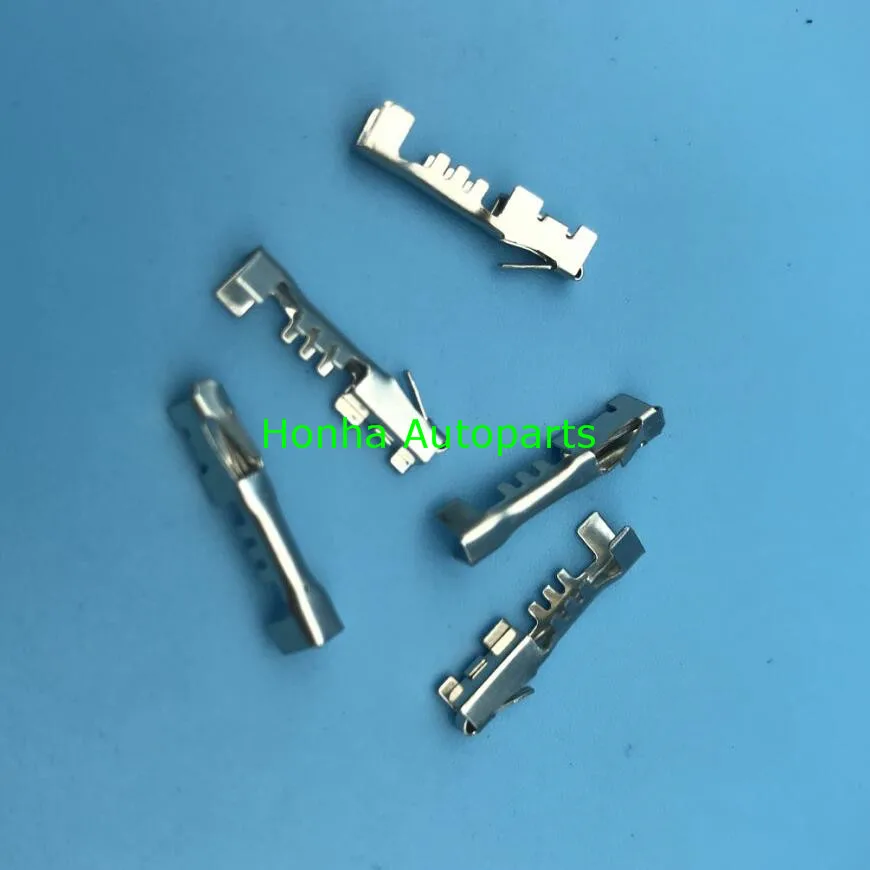 

Free shipping 100 PCS 1.5 series copper terminal connector terminal car terminal block tin terminal DJ621A-1.5A / B 12047767