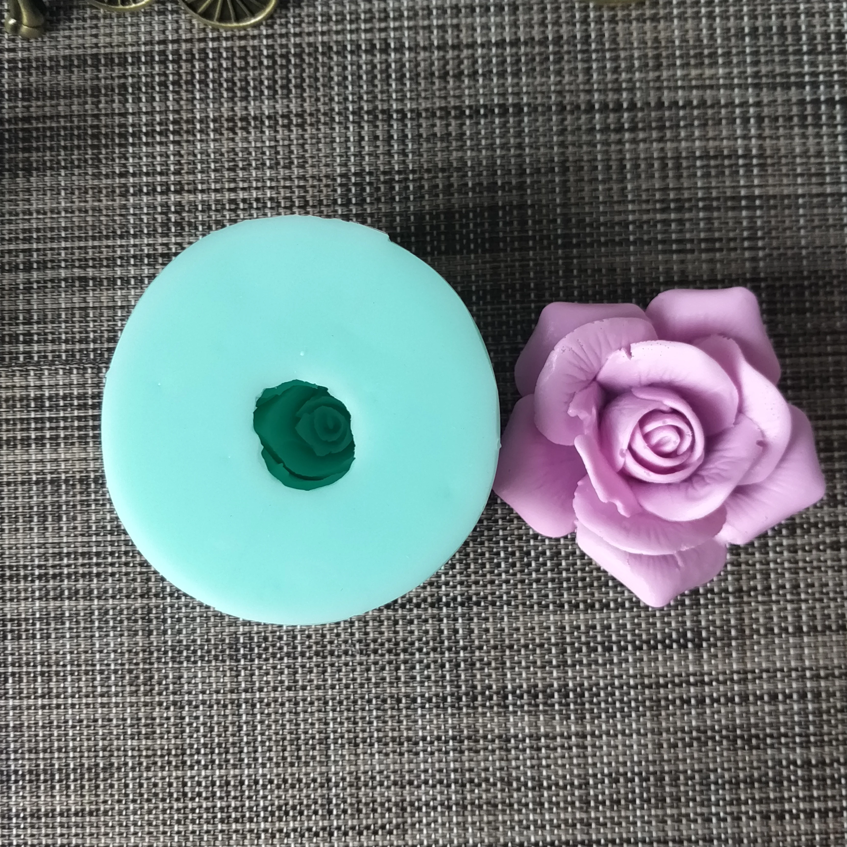 PRZY Silicone Soap Mold Rose Flower Soap Handmade Soap DIY Aroma Mould Soap Making Moulds Resin Clay Molds Eco-friendly