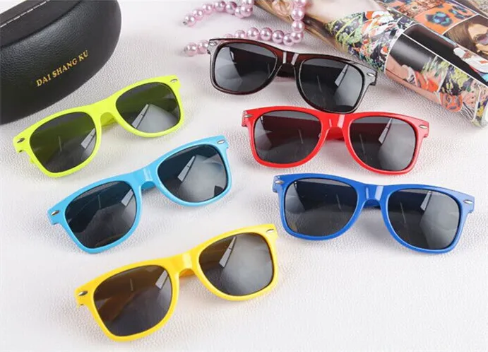 2019 New Goggles Unisex 80s Style Joint Multi-coloured Summer Shade UV400 Sunglasses Women Men Gafas Oculos De Sol Feminino R110