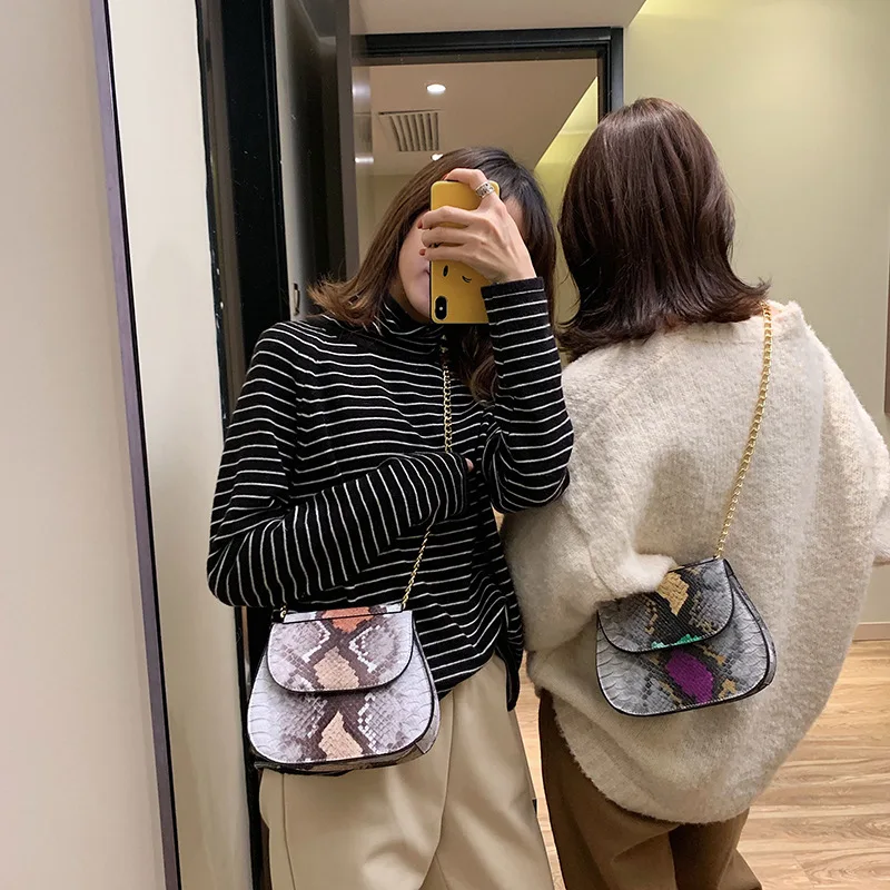 Women High Quality Snake Pattern Small Square Purse Handbags Shoulder Bag Wild Fashion Chain Women Messenger Bag Crossbody Bag