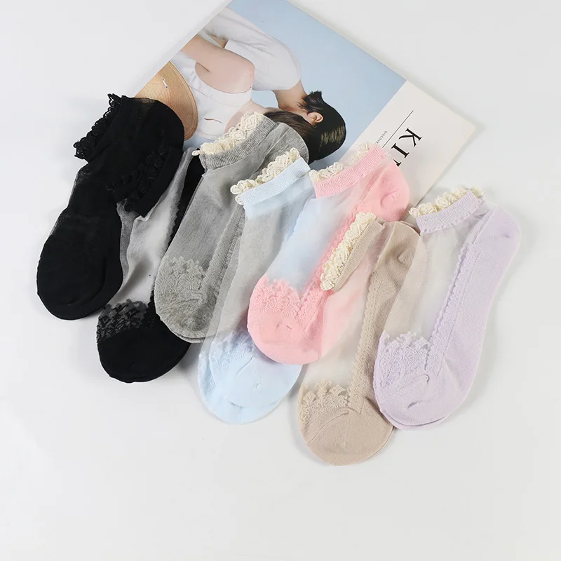 

DONG AI Fashion Lace Classical Lace Female Glass Silk Socks Love Flower Grils Beautiful Short Thin Transparent Sox Meias