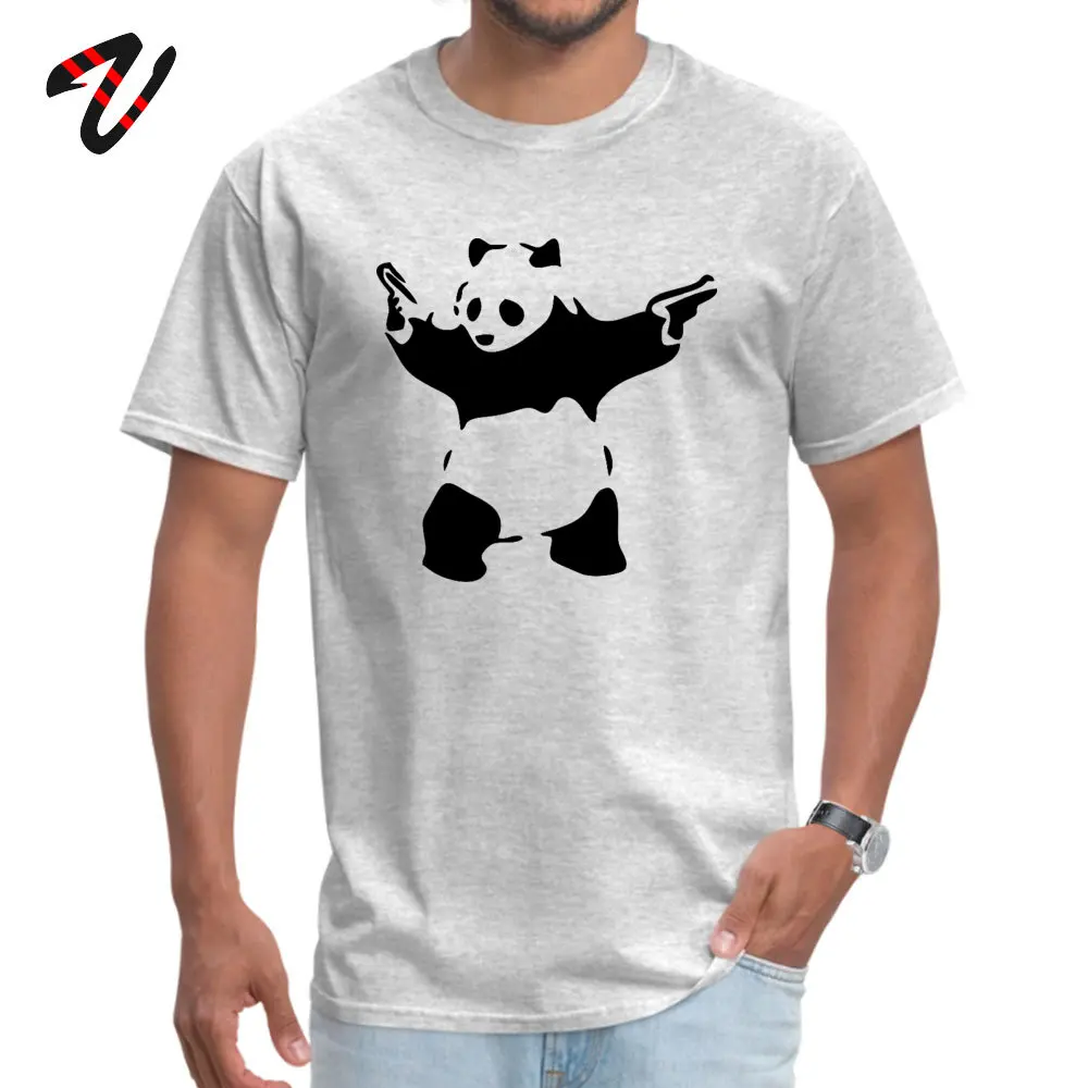 Men Tshirt Banksy Panda Guns Crewneck T-shirts VALENTINE DAY Tops Tees Short Sleeve Coupons Cotton T Shirt Simple Style Camiseta