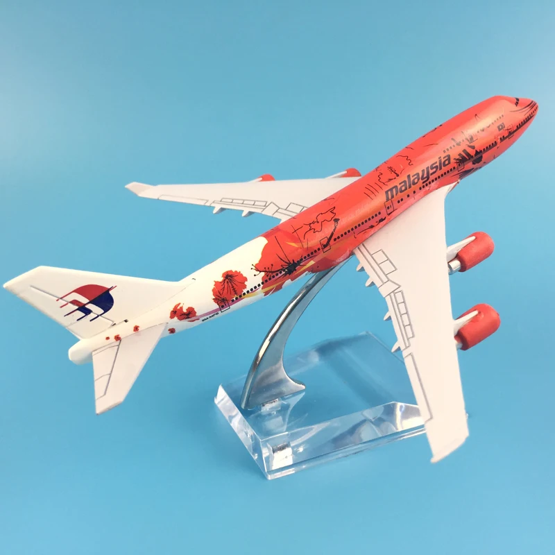 16cm Plane Model Airplane Model Malaysia Red Flower Boeing 747 Aircraft Model Diecast Metal Airplanes 1:400 Plane Toy Gift