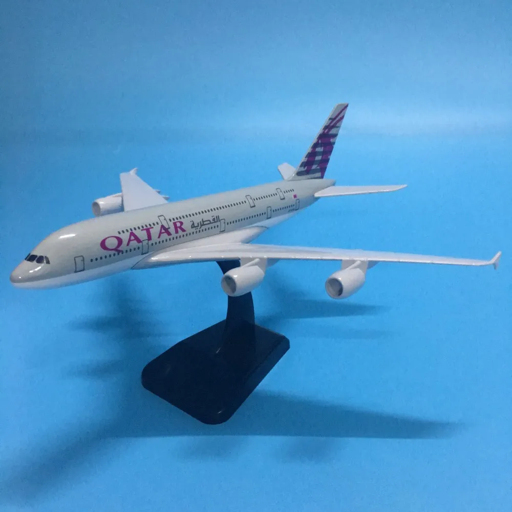 JASON TUTU 20cm Plane Model Airplane Model QATAR Airbus A380 Aircraft Model 1:200 Diecast Metal Airplanes Plane Toy Gift