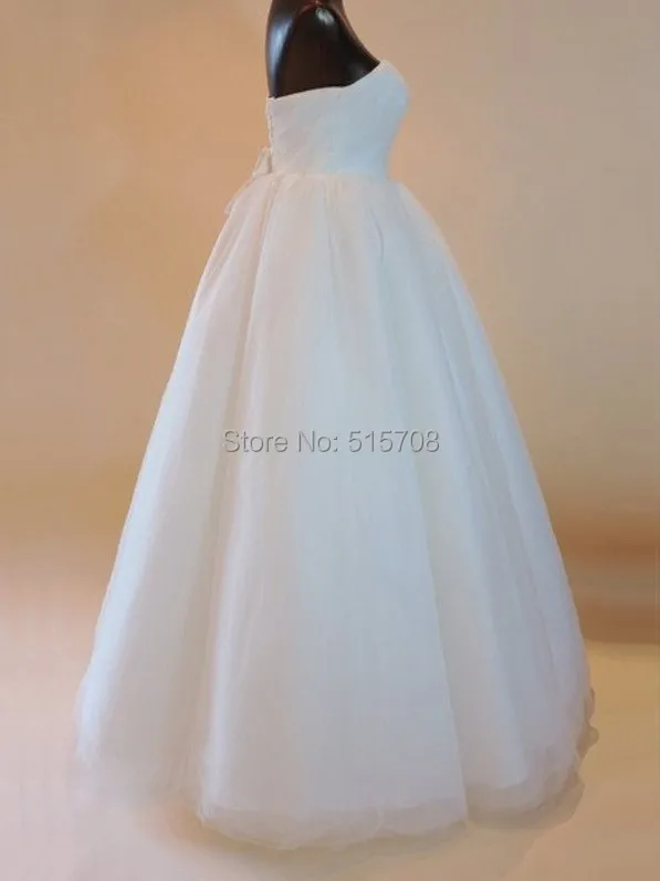 Wedding Dresses Sweetheart Lace Up in Back Ball Gown Floor Length Tulle Church Garden Bridal Dress