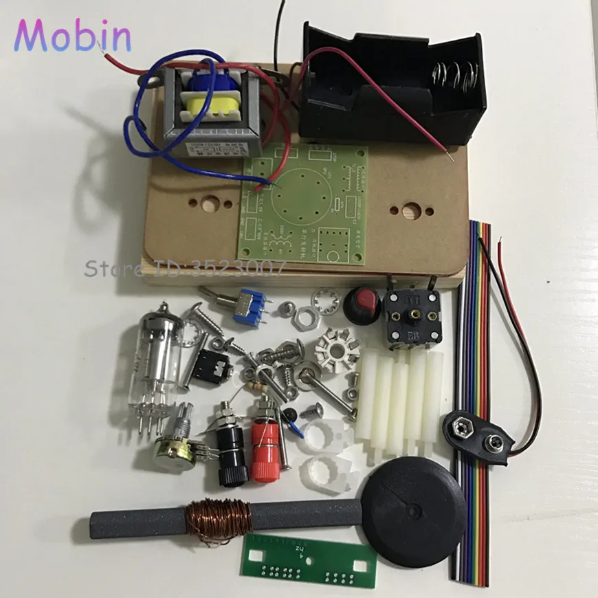 جهاز إرسال بموجات أنبوبية صغيرة وجهاز إرسال راديو ، جهاز إرسال MP3 AM / CW AM مع طقم قاعدة ، جهاز إرسال MW ، مليون وات ، 1 مجموعة